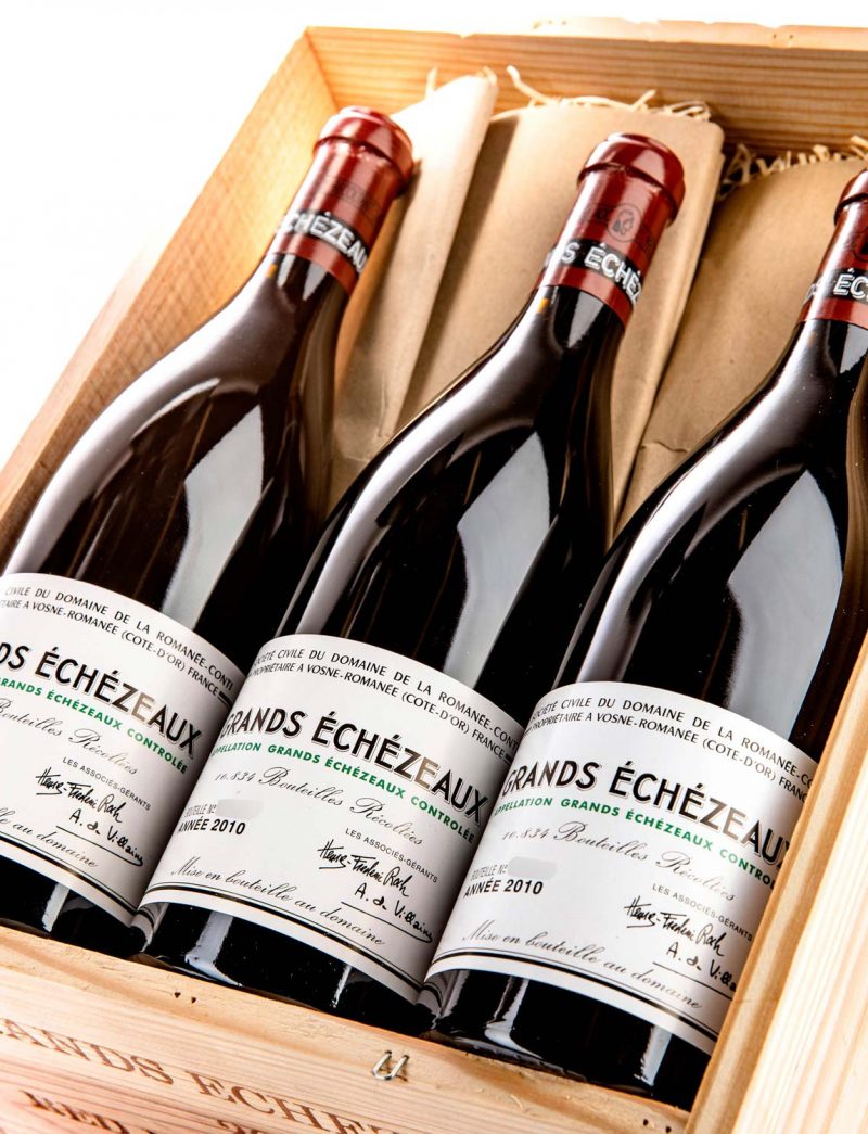 Lot 799: 6 bottles 2010 DRC Grands Echezeaux in OWC